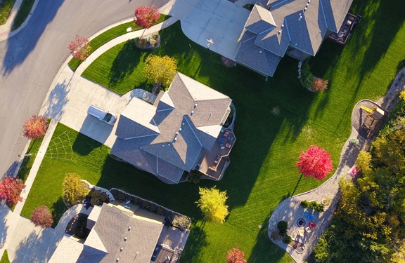 Distress purchases in different Florida cities